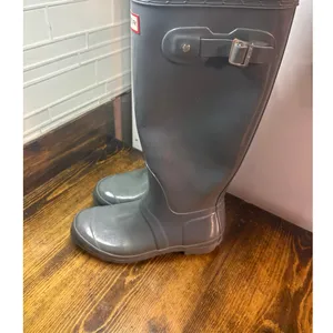 Hunter‎ Gray Tall Rain Boots Size 7 thumbnail 5