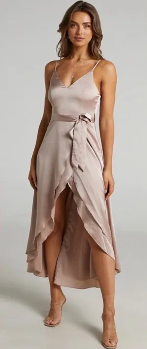 NWT Showpo Treasuring You‎ Dress Mocha Satin US 4 Bridesmaid Formal thumbnail 1