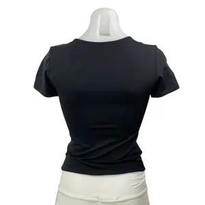 Aritzia Contour Women's Black Short Sleeve Crew Neck Cropped T Shirt Tee Top S thumbnail 3