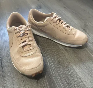 Nike DBreak Premium Vachetta Tan DR5377-200 Women's Shoes size 11.5 thumbnail 1