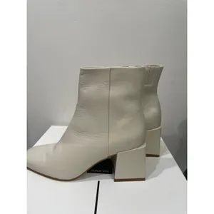 Dolce Vita Imogen H2O Ivory Leather Waterproof Square Toe‎ Block Heel Boots 6 thumbnail 4