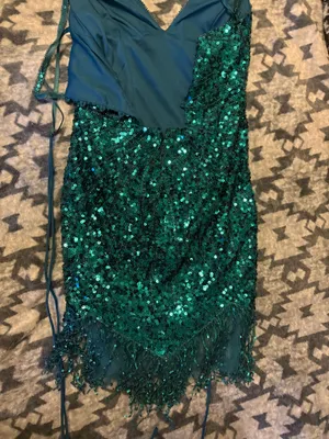 Green dress thumbnail 3