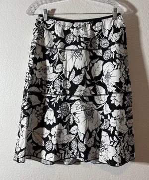 Speechless Women's Size L Black White Floral Pull-On Elastic Waist A-Line Skirt thumbnail 1