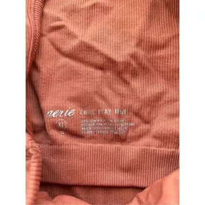 aerie sports bra thumbnail 2