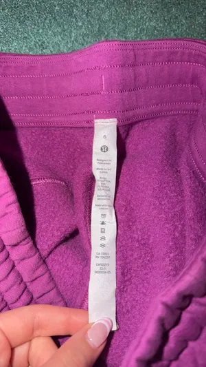 Lululemon Sweatpants thumbnail 4