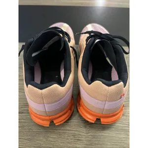 Size 8‎ thumbnail 4