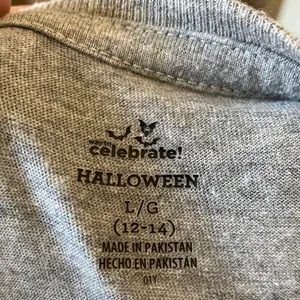 Gray Celebrate Halloween boo tee large thumbnail 2