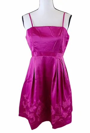 Lucy Paris Embroidered Satin Fit & Flare Dress in Hot Pink Size Large NWT thumbnail 2