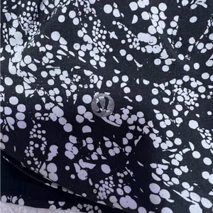 Lululemon Reversible choose a side athletic shorts thumbnail 6