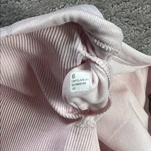 Lululemon Racerback Tank Sz 6 thumbnail 4