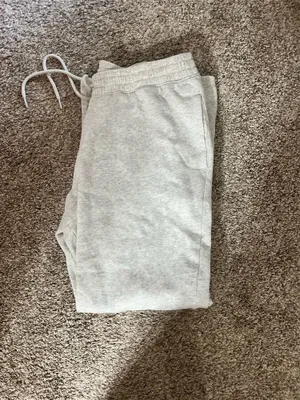 Brand new Hollister Wide Leg Sweatpants thumbnail 4