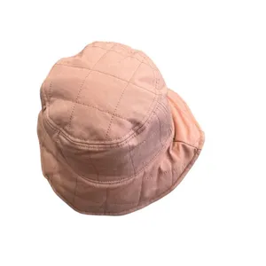 Madewell Reversible Quilted Bucket Hat in dusty blush NWT M/L thumbnail 2