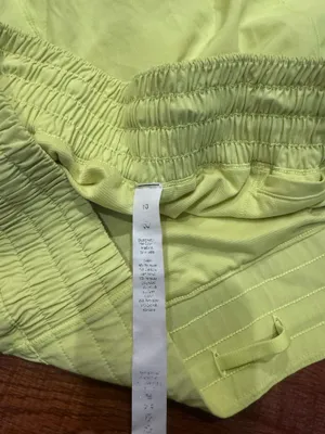 Lululemon Hotty Hot 2.5" thumbnail 4