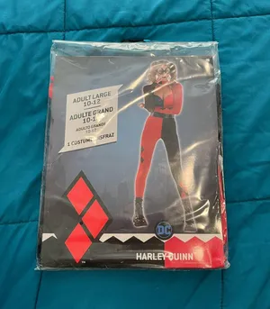 DC Comics Womens Harley Quinn costume L 10/12 thumbnail 1