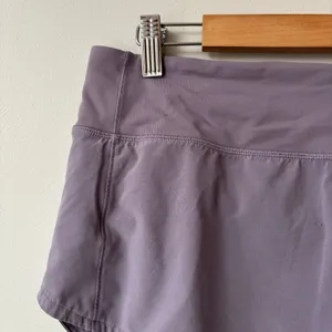 Lululemon Speed Up Short 2.5 Inch Sz 10 thumbnail 7