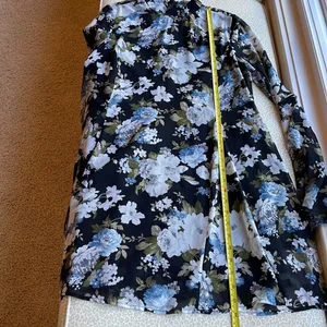 New Lulu’s long bell sleeve black with floral mini dress size M thumbnail 12