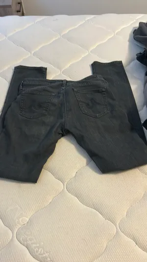 AG Adriano Goldschmied The Stevie slim straight dark jeans thumbnail 4