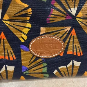 Fossil wristlet thumbnail 2