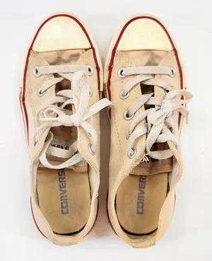 Converse Chuck Taylor All Star Low M7652 Cream Sneaker Shoes Women’s 6 Men’s 4 thumbnail 1