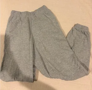H&M Sweatpants Grey Jogger thumbnail 1