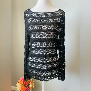 Laura Ashley Black Linen-Blend Crochet Knit Mesh Top thumbnail 2