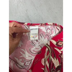 Vintage Jantzen Pink Floral Paisley Swim Skirt Mini Skirt Made in USA Medium thumbnail 4