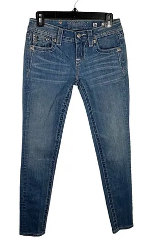 New Miss Me Jeans Womens Sz 26 Signature Skinny Denim Embroidered‎ Cross Pockets thumbnail 1