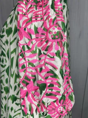 VOY Green White Abstract Print Top Pink Floral Embroidered Puff Sleeves Sz L thumbnail 7