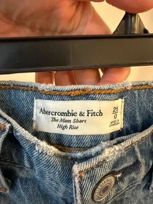 Abercrombie High-Rise Mom Shorts thumbnail 3
