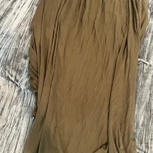 Elegant olive green Women's Skirt size XL thumbnail 3