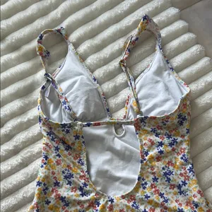 Shade and Shore Floral One-Piece Swimsuit thumbnail 5