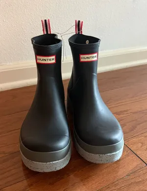 Hunter Women's Play Short Speckle Rain Boots thumbnail 1