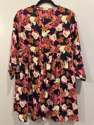 Entro Floral Long Sleeve Crochet Dress thumbnail 2