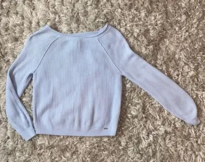 Hollister Sweater thumbnail 1