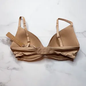 NWT Skims Wireless Form Push Up Plunge Bra thumbnail 2
