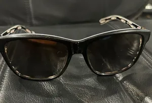 Tory Burch Black Sunglasses with Tortoiseshell Temples includes Tory Burch case thumbnail 1