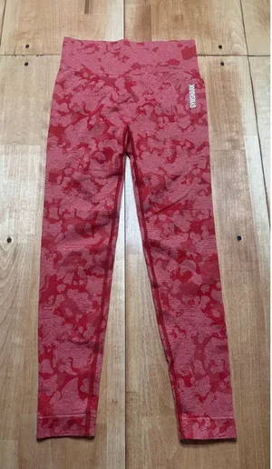 Gymshark Adapt Camo Seamless Leggings‎ Womens Medium Red High Waisted thumbnail 1