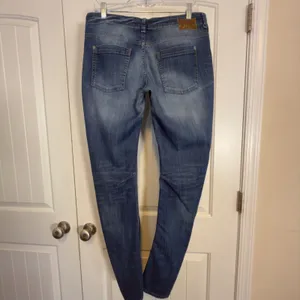 G-Star RAW Arc 3D Low Waist Boyfriend Jeans Barrel Med Wash 32" Twist Seam Denim thumbnail 3