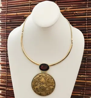 Chico’s Stunning Collar Gold Tone Necklace thumbnail 1