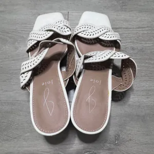 Joie Society Cream White Laser Cut Block Heel Sandals Size 7.5 thumbnail 4