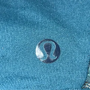 Lululemon Athletica Women’s Deep Blue Tank Top w/Teal Built in Bra-Size 8 thumbnail 10