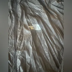 The north face brown woman’s windbreaker 2XL thumbnail 2