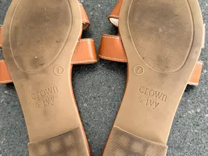 Crown & Ivy Tan  Cutout Slide Mules size 7 thumbnail 7