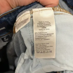 J. Crew Slim Broken-in Boyfriend‎ Distressed Blue Denim Jeans Womens Size 27 thumbnail 6