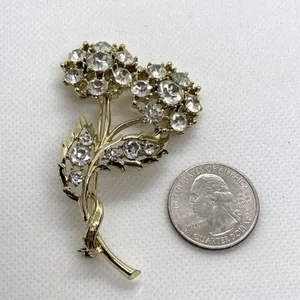 Vintage Flower Floral Gold Tone Clear Rhinestone‎ Pin Brooch Nature 70s Style thumbnail 5