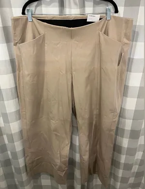 Old Navy Women's Wide Leg Pants in Tan thumbnail 1