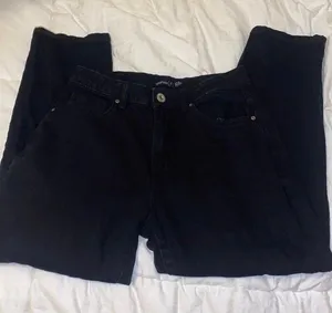 Black Mom Jeans thumbnail 2