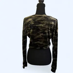 Velour Green camo long sleeve crop top with drawstring Size Small thumbnail 4