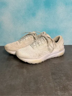 Brooks Ghost 16 Women's White/Pale Gray Running Shoes 1204071B151 Size 7.5B thumbnail 3