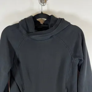 Lululemon‎ Scuba Hoodie Pullover Funnel Neck Black Fleece Size 4 Raglan Sleeve thumbnail 2